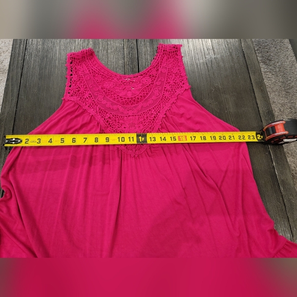 Torrid 2 Super Soft Hot Pink sleeveless top - Picture 6 of 10